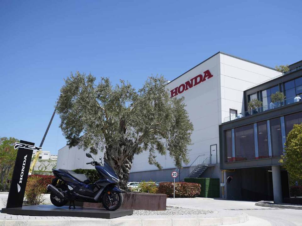 Honda inaugura nova f�brica na Turquia