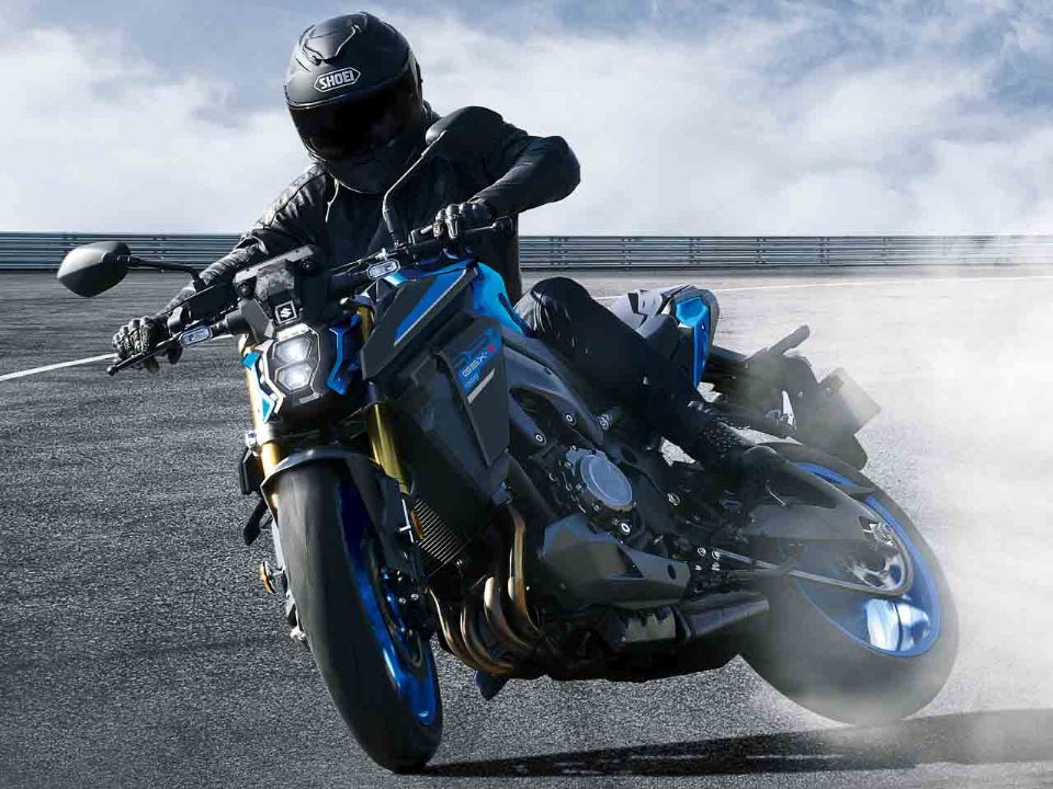 Suzuki�GSX-S1000 2027 - 3/4 frente