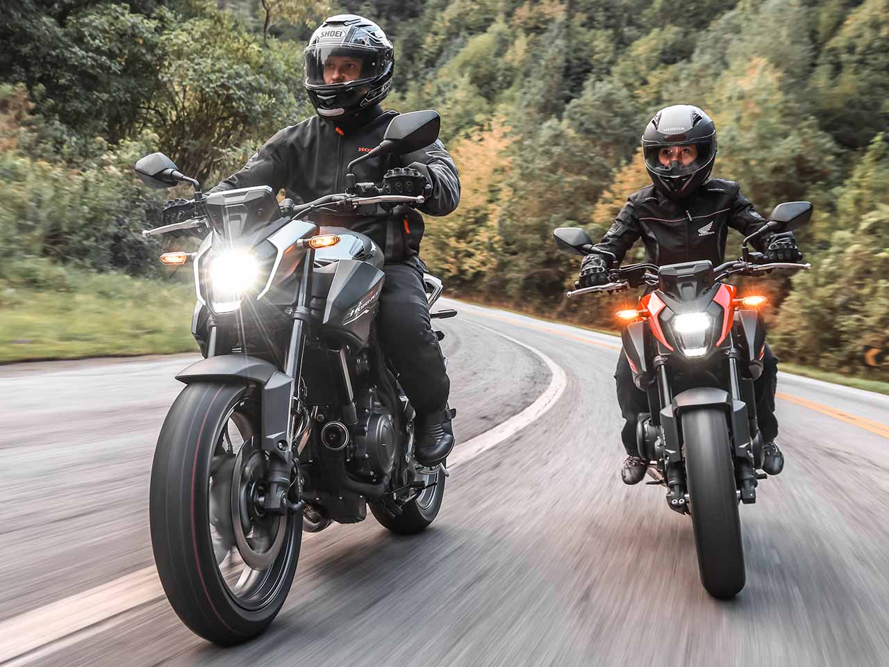 Honda�CB500 Hornet 2027 - frente