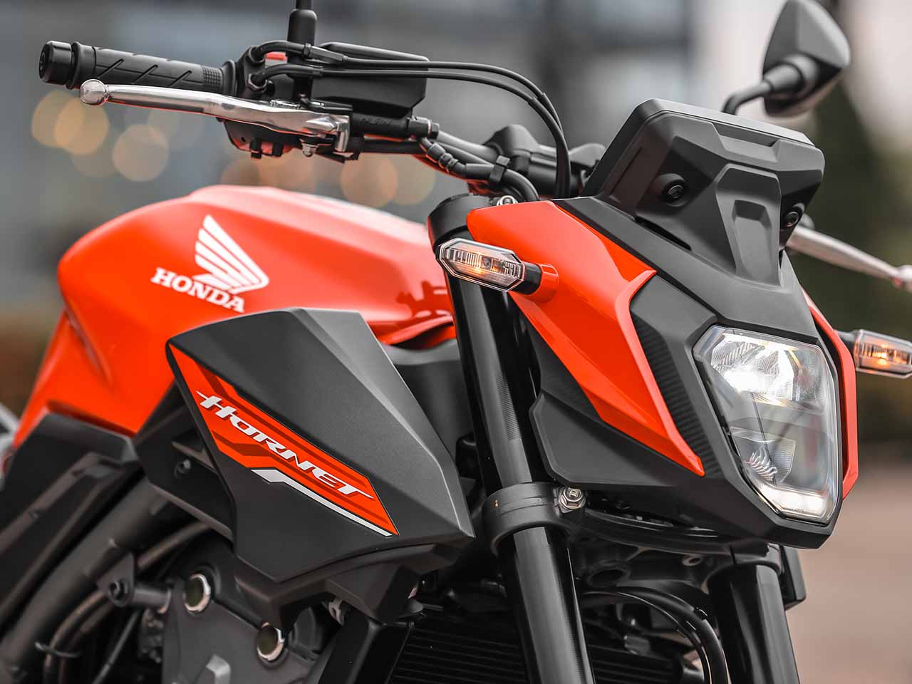 Honda�CB500 Hornet 2027 - frente