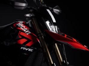 Ducati 'reabastece' concession�rias com novo lote da Hypermotard 698 Mono