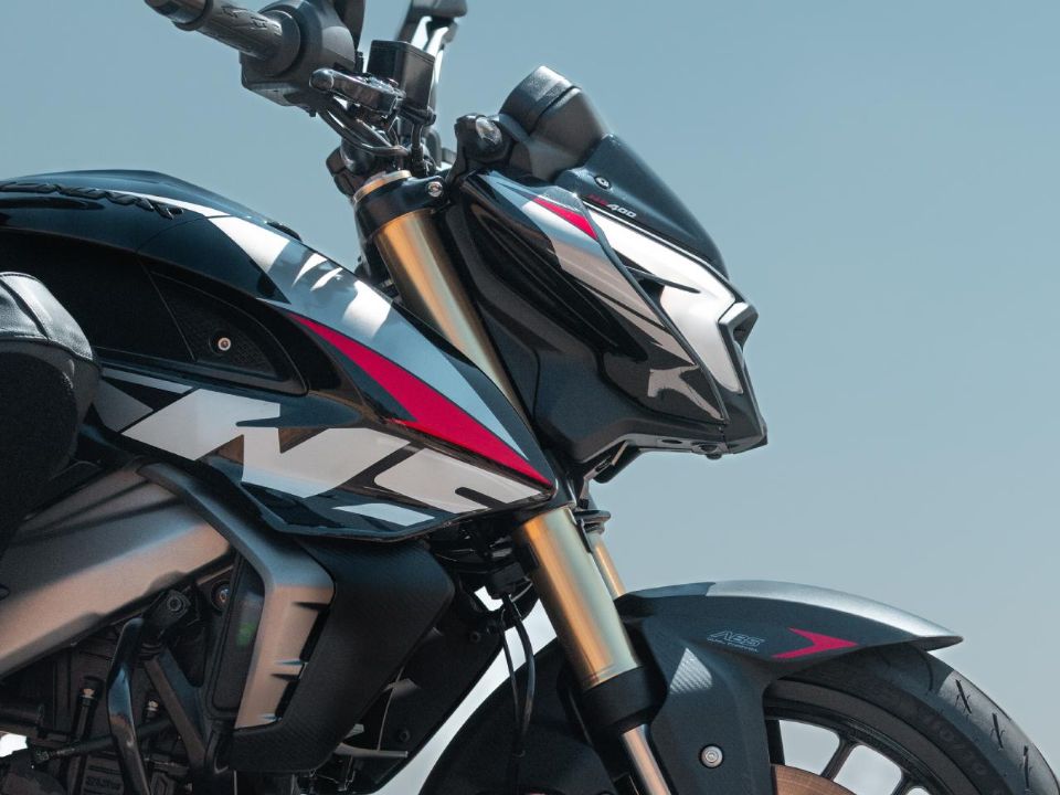 Bajaj�Dominar NS400Z 2026 - lateral