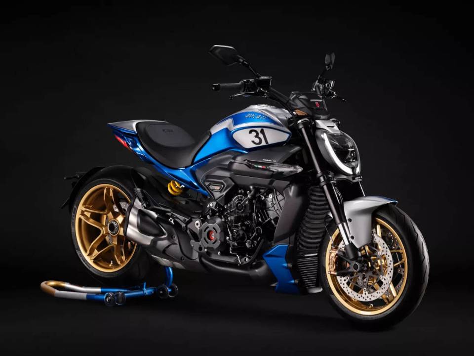 Ducati XDiavel V4 100