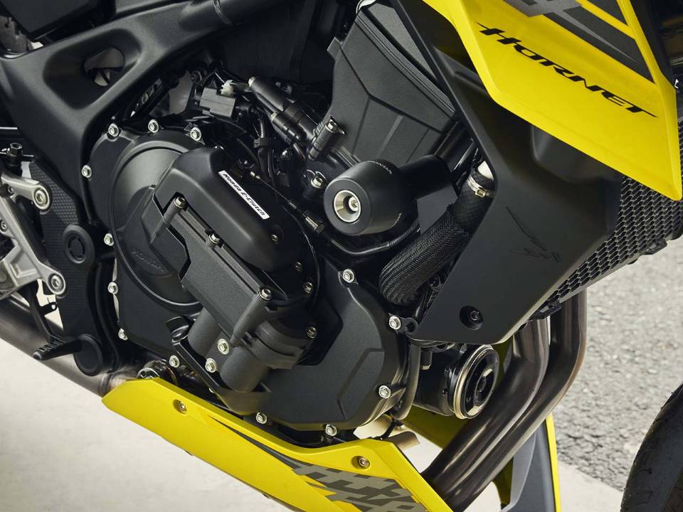 Honda Hornet 750 E-Clutch