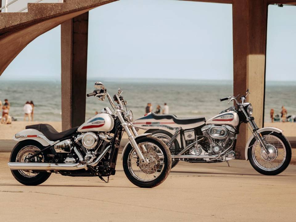 Harley-Davidson Super Glide 2026 e Harley-Davidson FX Super Glide de 1971