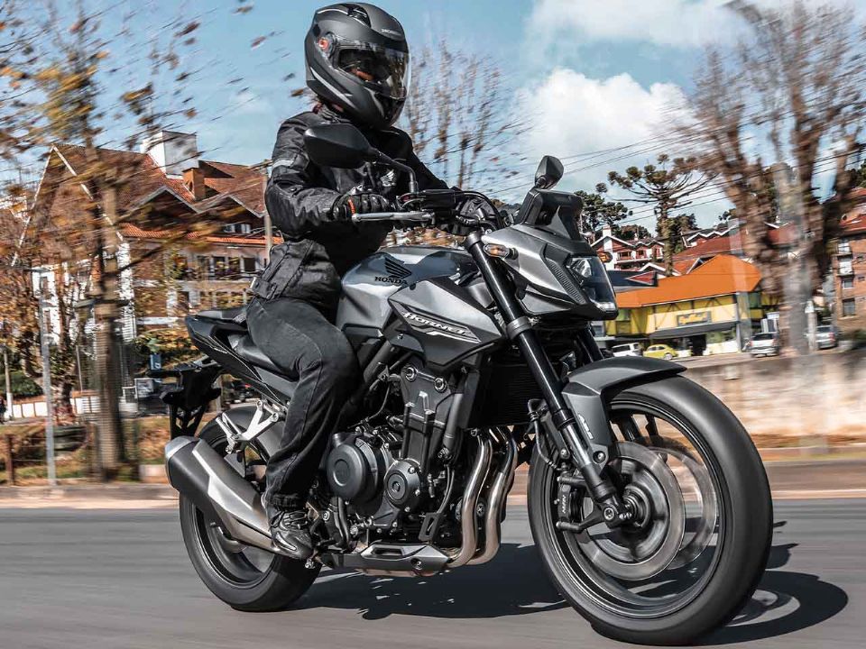 Honda�CB500 Hornet 2027 - lateral