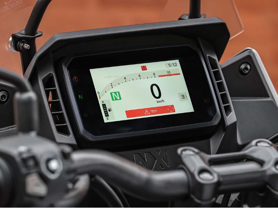 Honda�NX500 2027 - painel