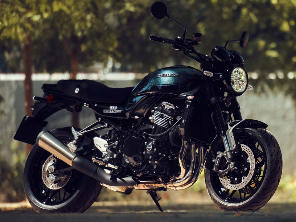Kawasaki Z900RS 2027