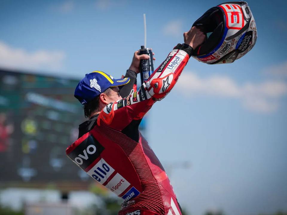 Marc Márquez renova com a Ducati