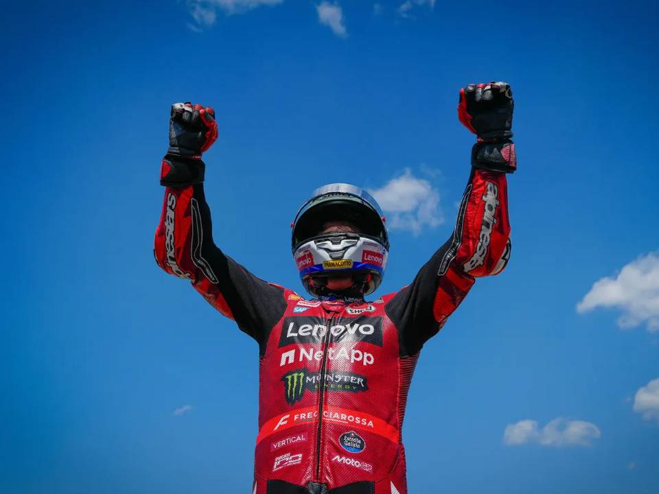 Marc Márquez renova com a Ducati