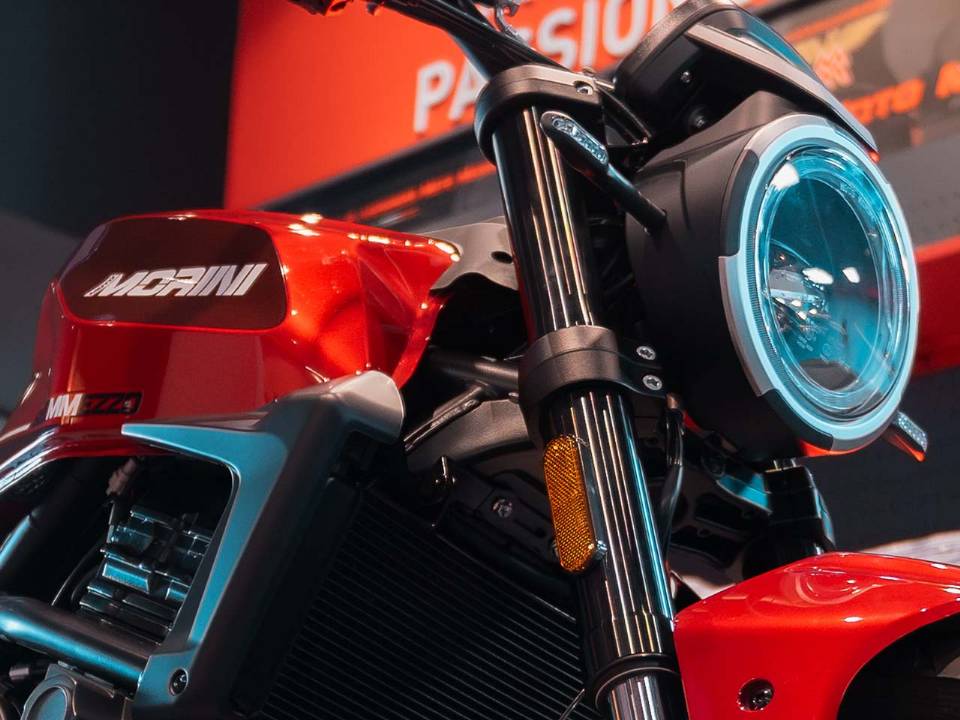 Moto Morini Seiemmezzo Street