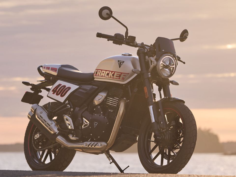 Triumph�Tracker 400 2026 - 3/4 frente