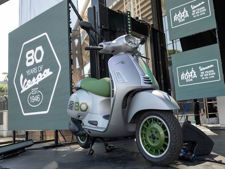 Vespa Edizione Ottantesimo