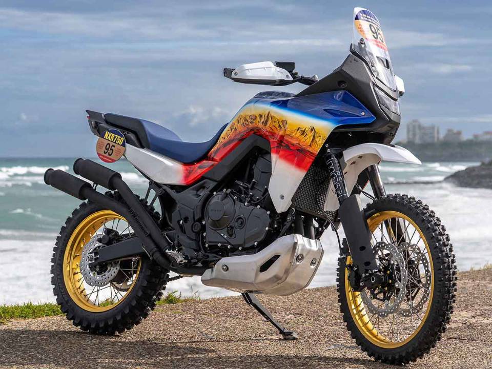 XL750 Transalp 40th Anniversary 86 Dakar Tribute  – Honda UK