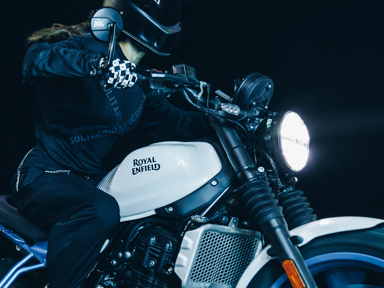 Royal Enfield�Guerrilla 450 2026 - frente