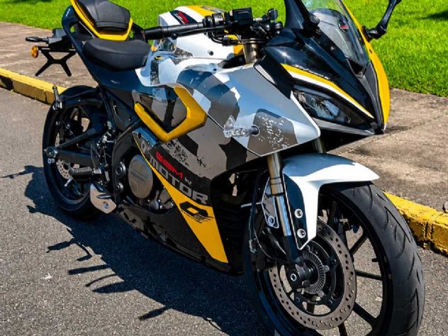 Shineray SBM 250s: modelo esportivo aparece em nova cor