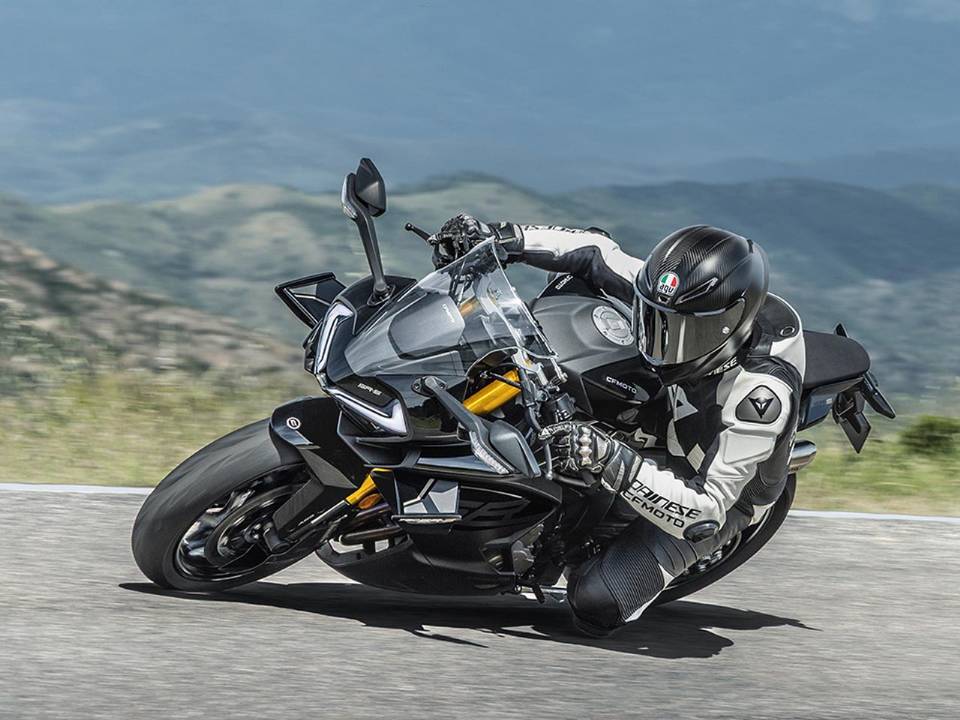 CFMoto 750SR-S