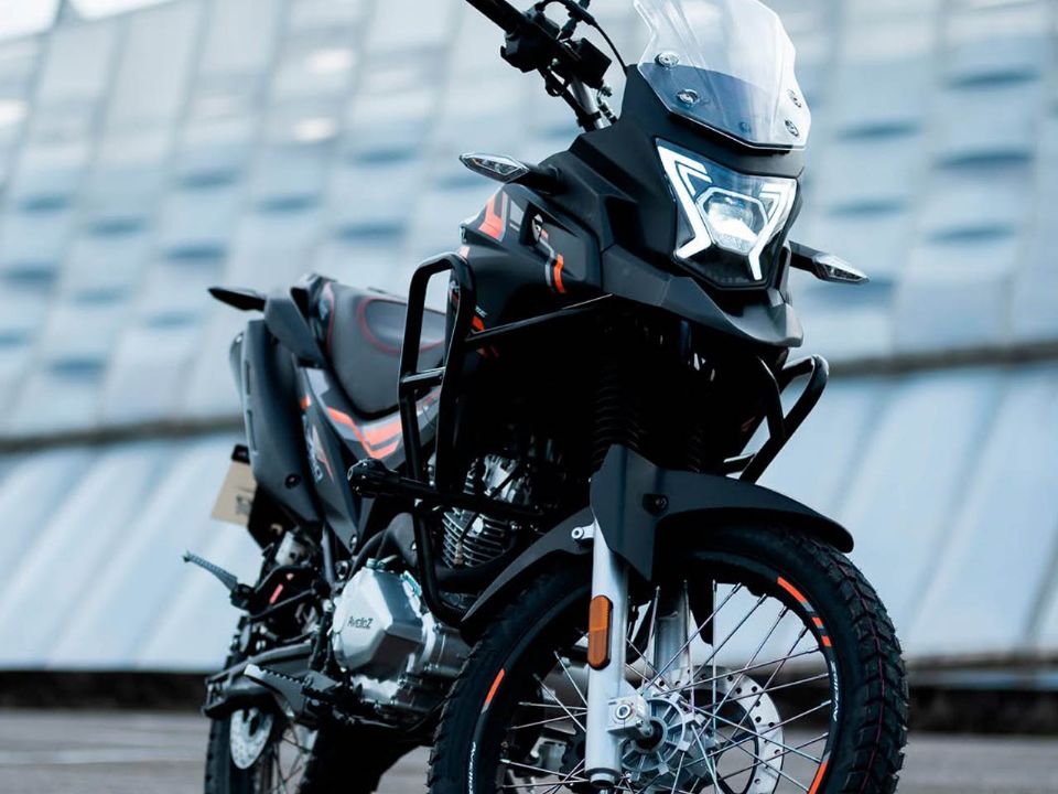 Avelloz�AZ160 Xtreme 2026 - frente