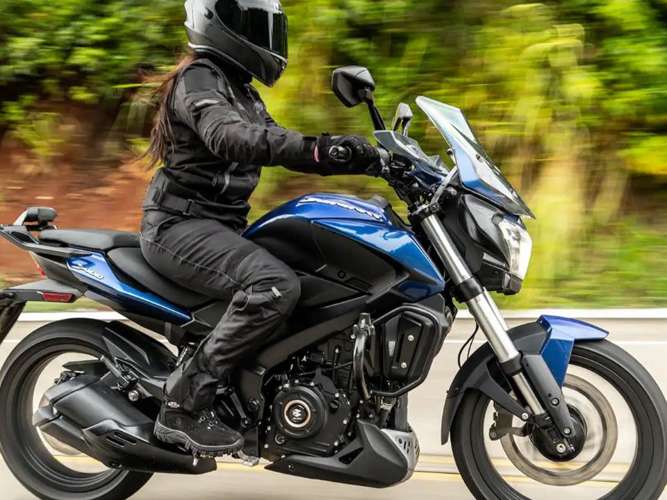 Bajaj Dominar 400 2026
