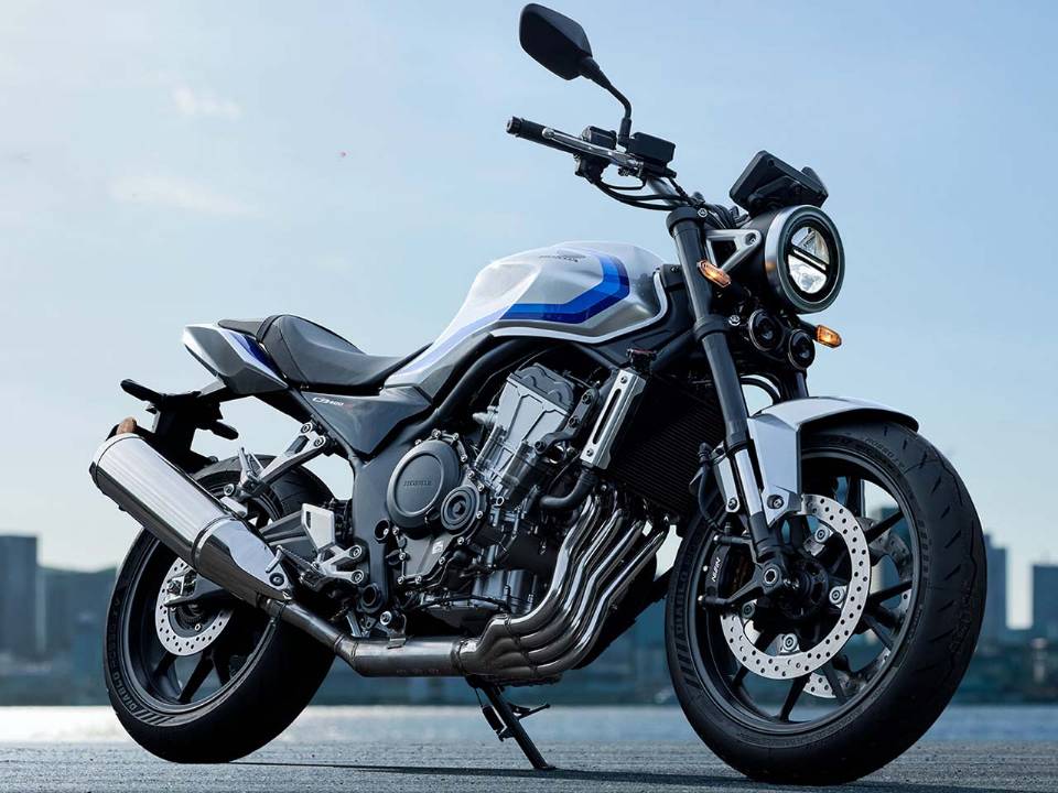 Honda CB400 Super Four E-Clutch 2026