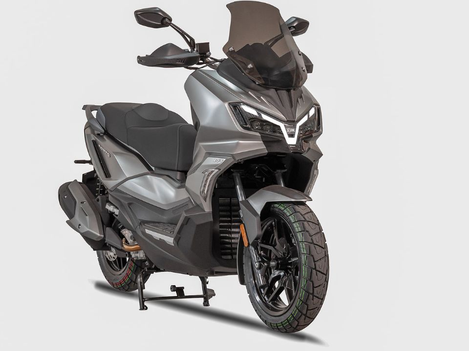 Dafra�ADXTG 300 2027 - 3/4 frente