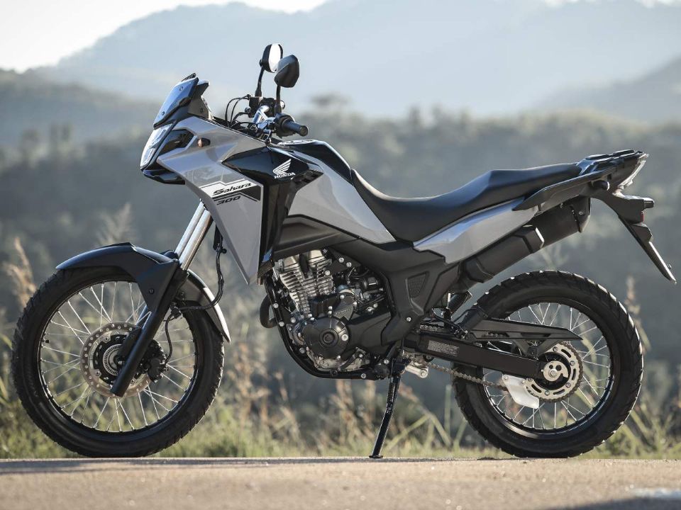 Honda�Sahara 300 2027 - lateral