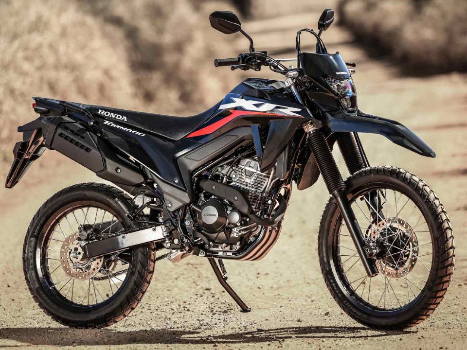 Honda�XR 300 L Tornado 2027 - lateral