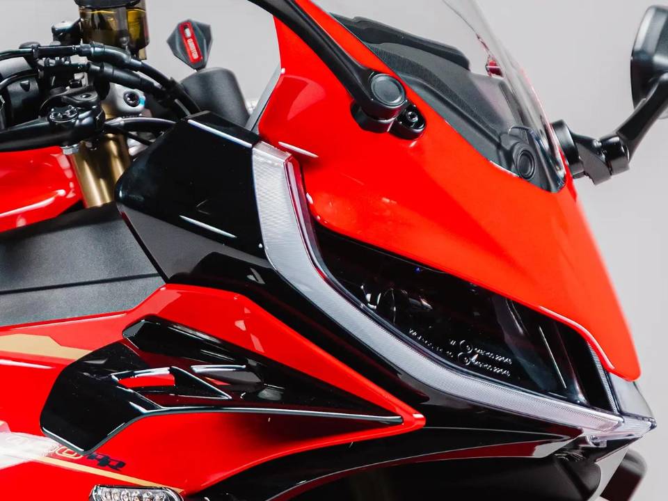 SBM 400RR