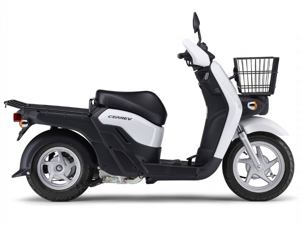 Yamaha NEWS GEAREV