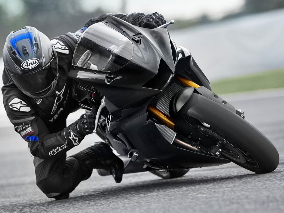 Yamaha R6 2027