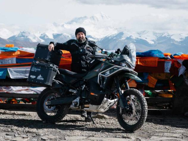 De moto até o Everest: rodamos 1.500 km no teto do mundo