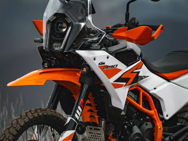 KTM lança a linha 390 Adventure no Brasil em duas versões