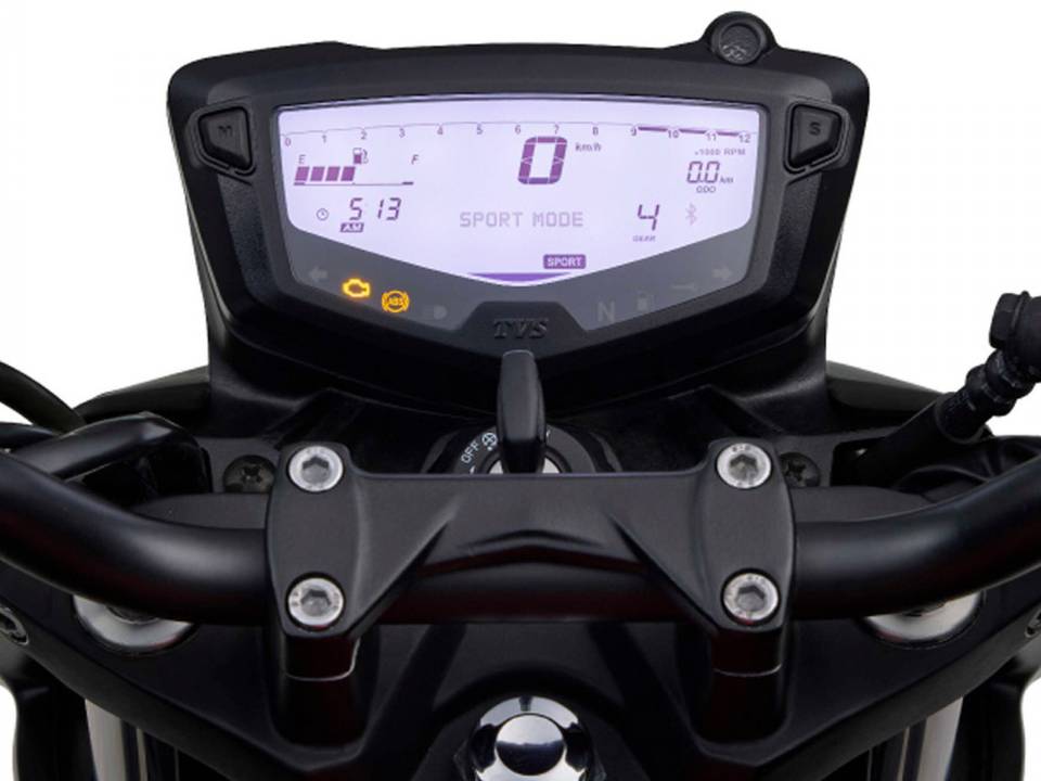 Apache RTR 160 4V