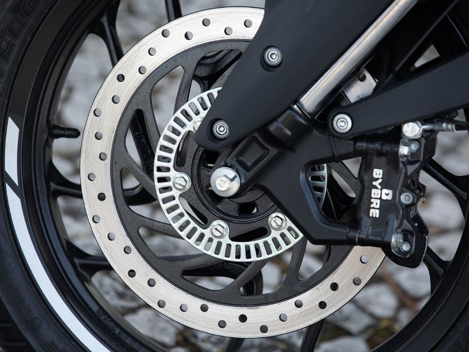 Bajaj Dominar 250 2027