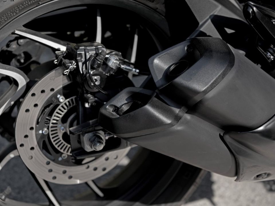 Bajaj Dominar 400 2027