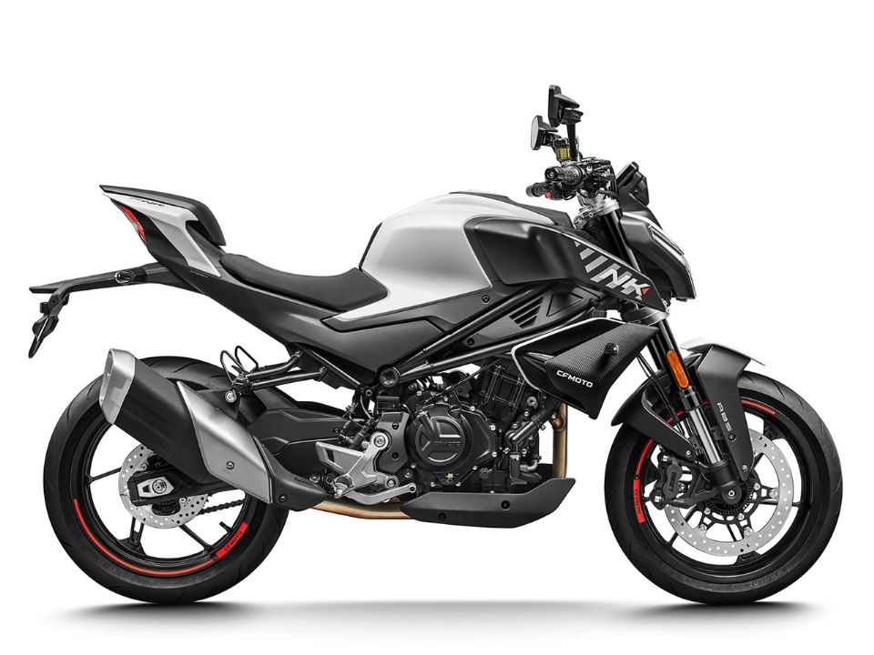 CFMOTO 450NK 2026
