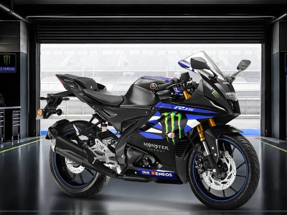 Yamaha R15 Monster Energy Yamaha MotoGP Edition