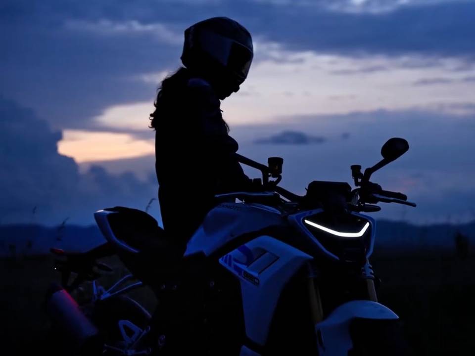 ZXMoto 820R