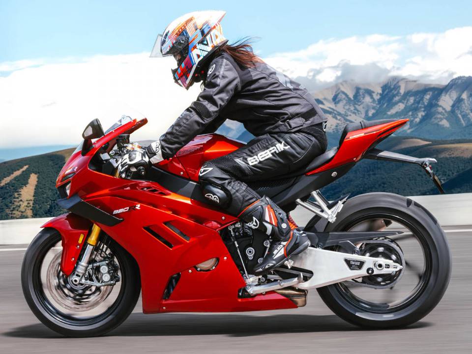 ZXMoto 820RR-R
