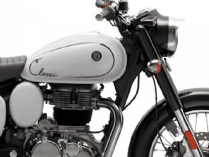 Royal Enfield Classic 350 ganha nova cor branca com 'assinatura'
