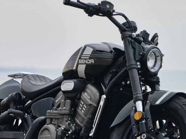 Nova Benda Rock 707 � apresentada com suspens�o a ar e embreagem eletr�nica