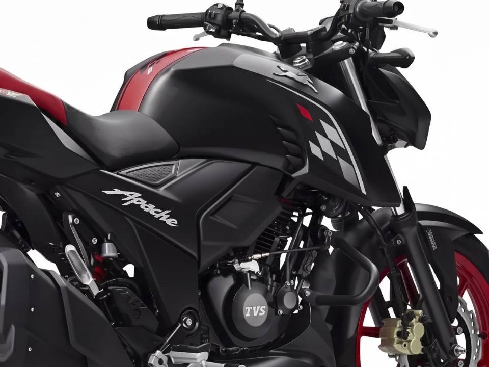 Apache RTR 160 4V