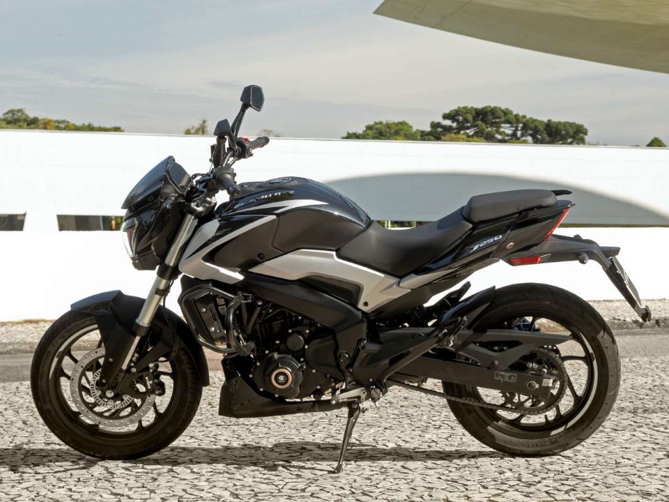 Bajaj Dominar 250 2027