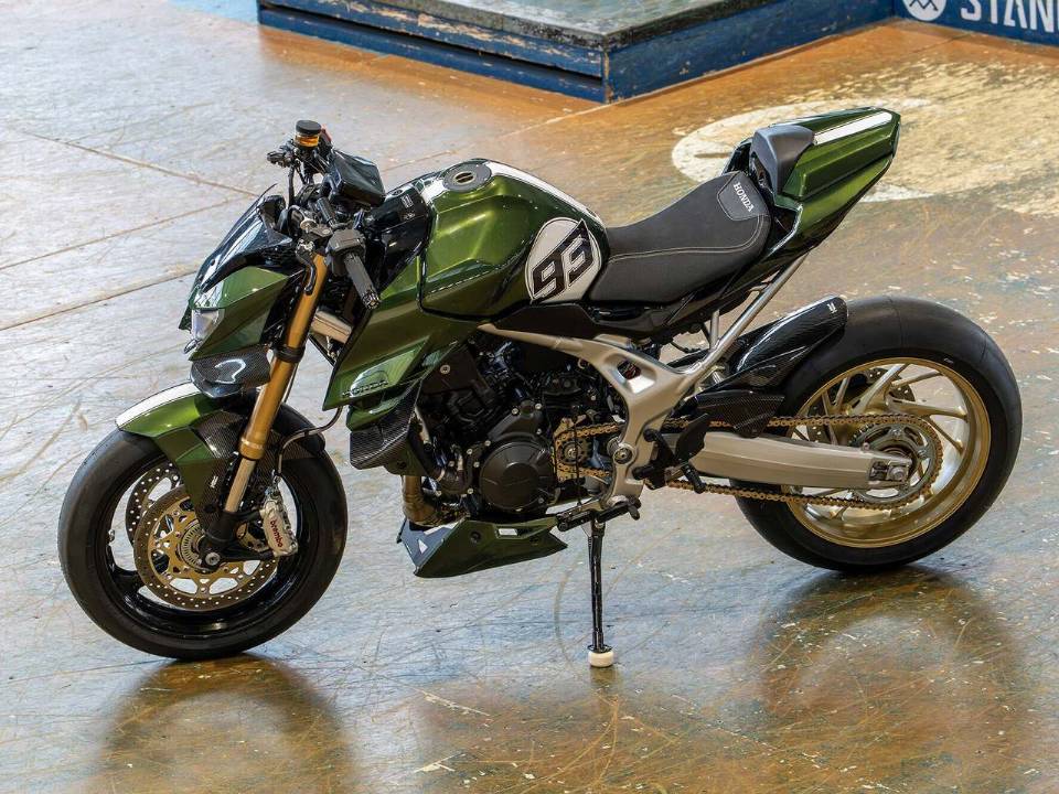 CB750 Hornet Mugen - vencedora do Honda Customs 2026