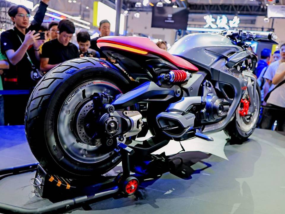 VOGE CU-X Hybrid Concept