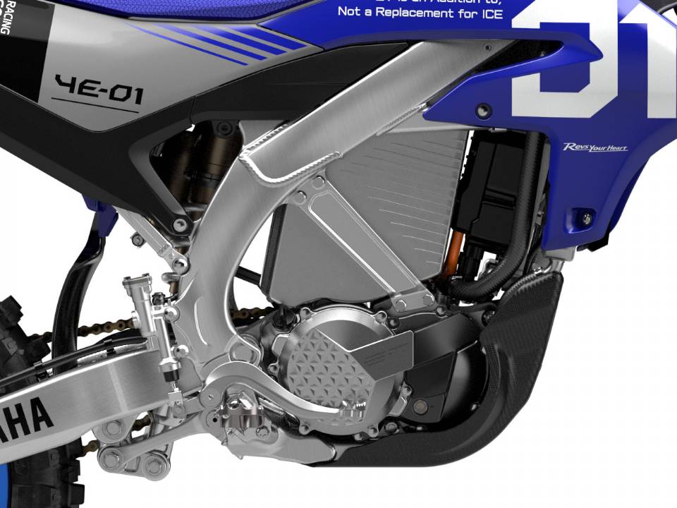 Yamaha YE-01