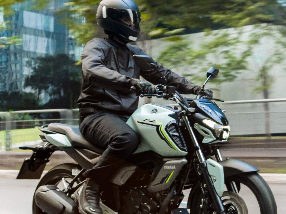 Yamaha Fazer FZ15 2027
